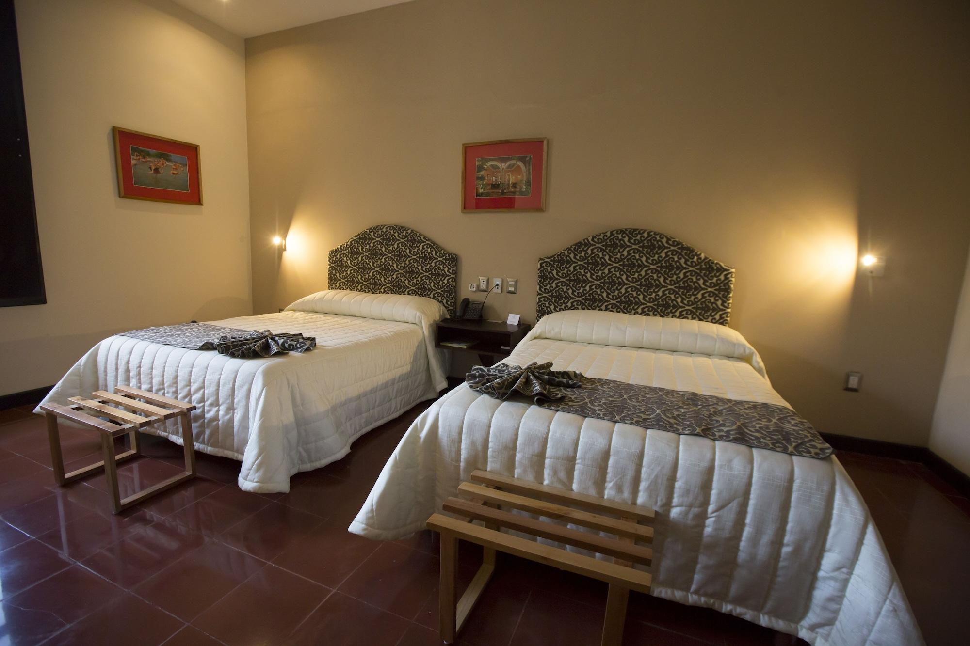 Hotel Mérida Exteriör bild